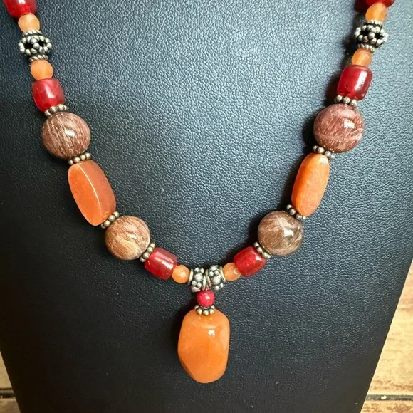 Bohemian Orange and Red Beaded Necklace - Picture 7 of 13